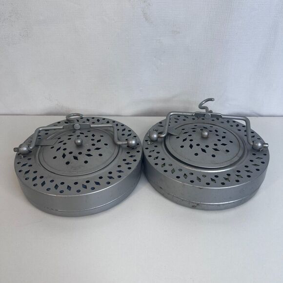 Collapsible Hanging Candle Lanterns Set of 2 Green & Blue Metal Case Tea Lights - Picture 1 of 8